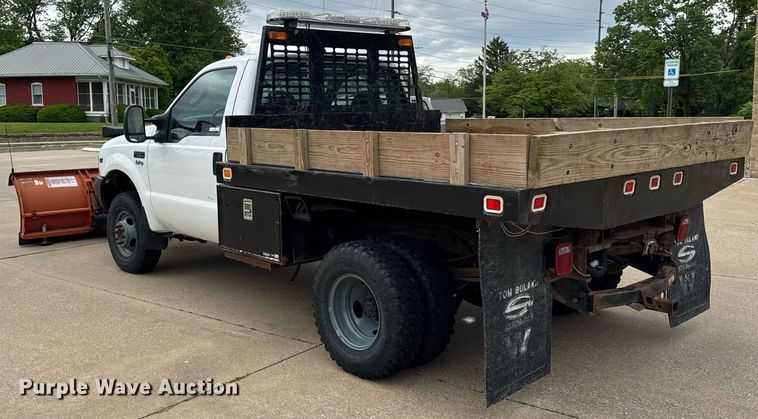 image for item DH9958 2003 Ford F350 Super Duty XL dump bed pickup truck