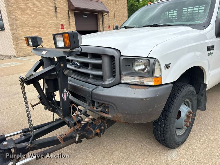 image for item DH9958 2003 Ford F350 Super Duty XL dump bed pickup truck