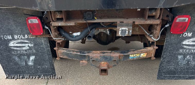 image for item DH9958 2003 Ford F350 Super Duty XL dump bed pickup truck