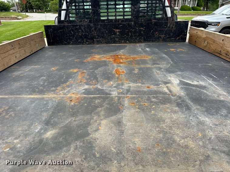 image for item DH9958 2003 Ford F350 Super Duty XL dump bed pickup truck