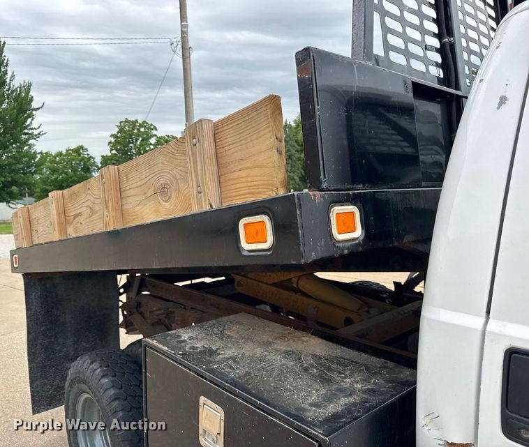 image for item DH9958 2003 Ford F350 Super Duty XL dump bed pickup truck