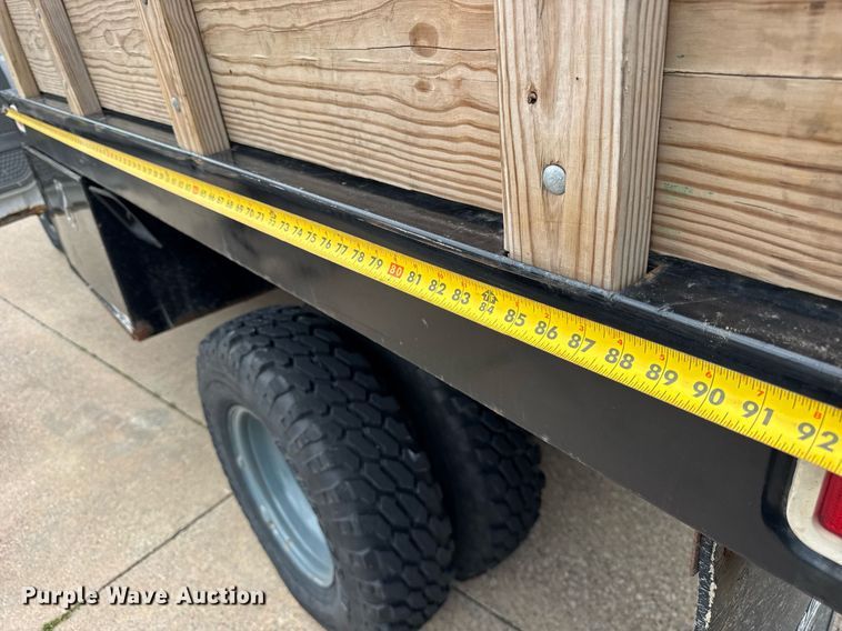 image for item DH9958 2003 Ford F350 Super Duty XL dump bed pickup truck