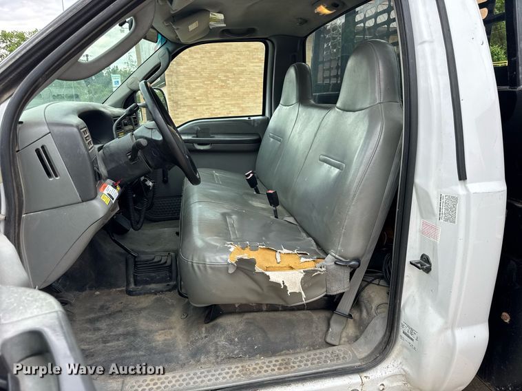 image for item DH9958 2003 Ford F350 Super Duty XL dump bed pickup truck