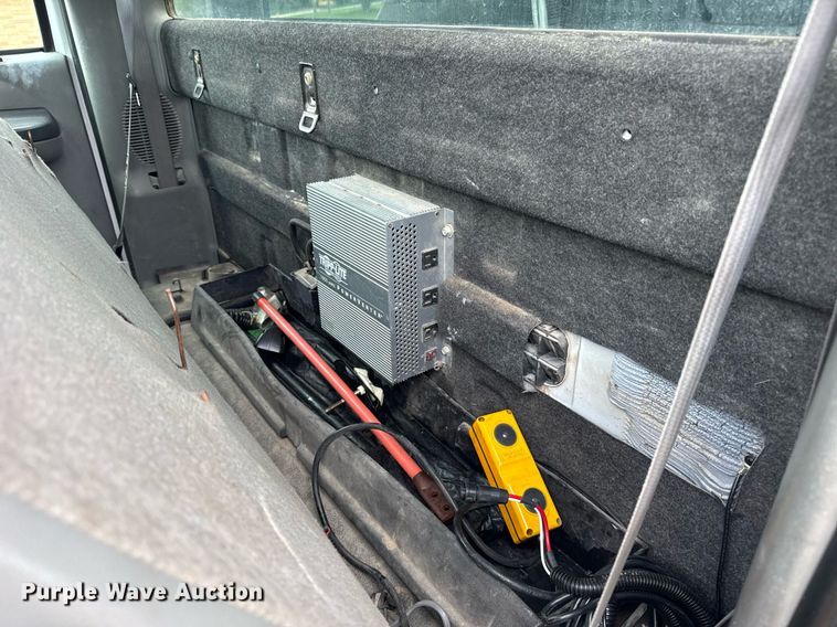 image for item DH9958 2003 Ford F350 Super Duty XL dump bed pickup truck