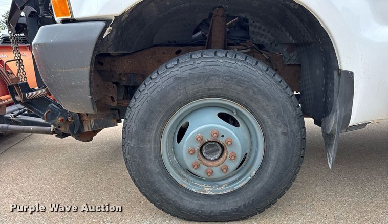 image for item DH9958 2003 Ford F350 Super Duty XL dump bed pickup truck