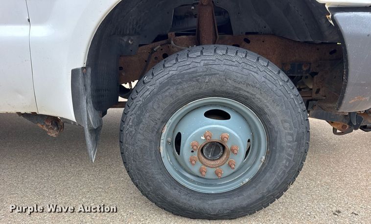 image for item DH9958 2003 Ford F350 Super Duty XL dump bed pickup truck