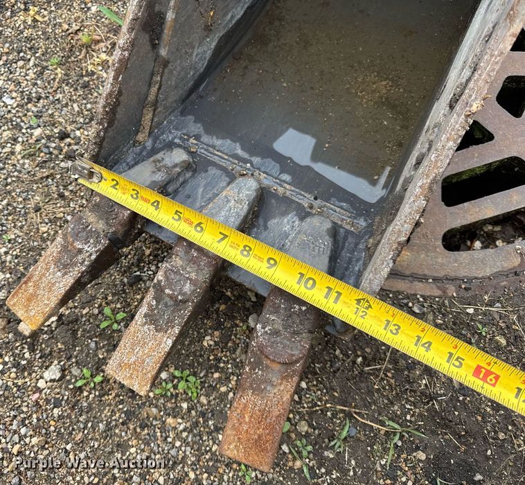 image for item DH9965 Bradco 84003 skid steer backhoe