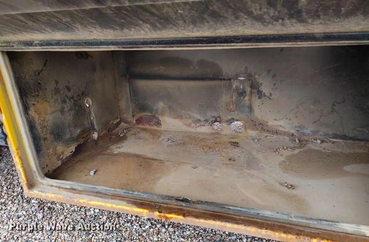 image for item DP4980 2003 Blue Bird All American school bus