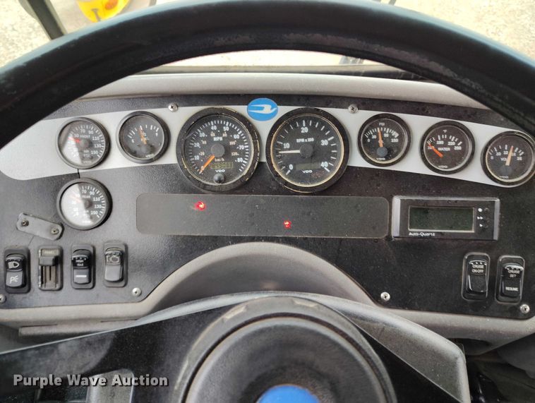 image for item DP4980 2003 Blue Bird All American school bus