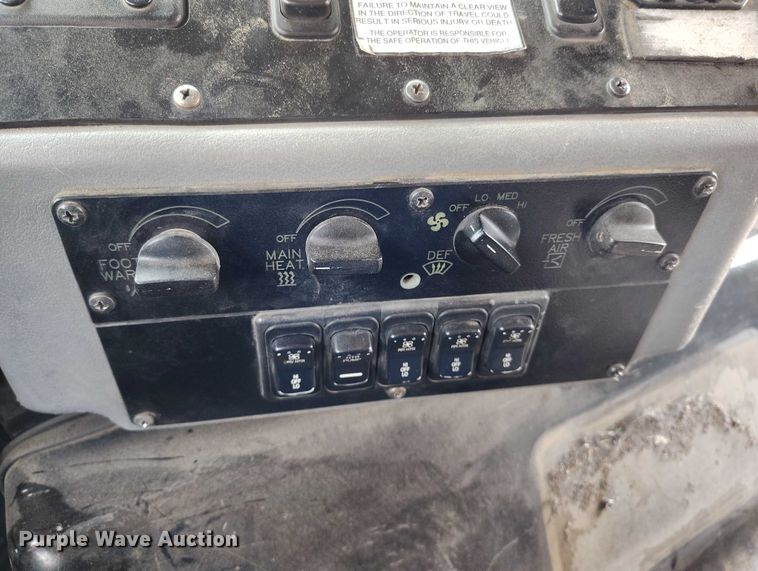 image for item DP4980 2003 Blue Bird All American school bus