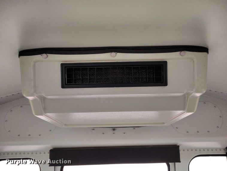 image for item DP4981 2005 Chevrolet Express G3500 school bus