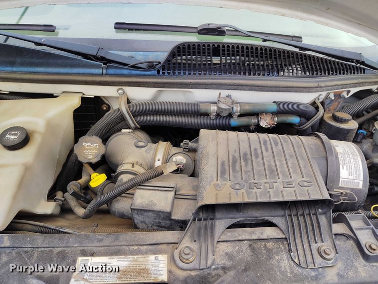 image for item DP4981 2005 Chevrolet Express G3500 school bus