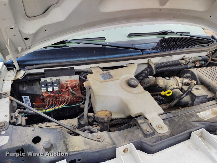 image for item DP4981 2005 Chevrolet Express G3500 school bus