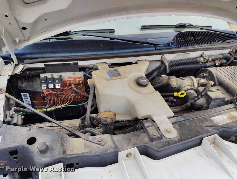 image for item DP4981 2005 Chevrolet Express G3500 school bus