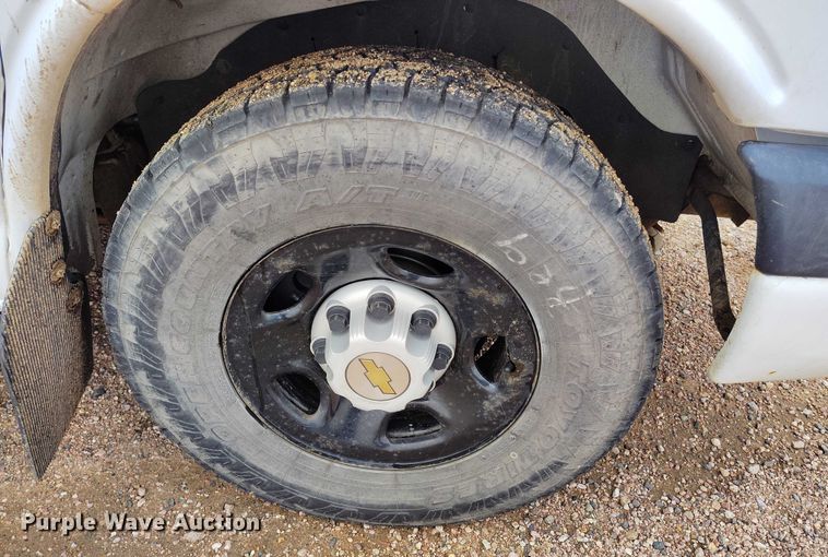 image for item DP4981 2005 Chevrolet Express G3500 school bus