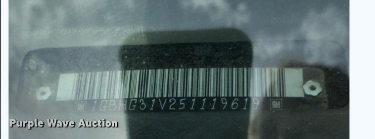 image for item DP4981 2005 Chevrolet Express G3500 school bus