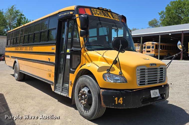 image for item DT6863 2008 Thomas Built Buses Saf-T-Liner C2 school bus