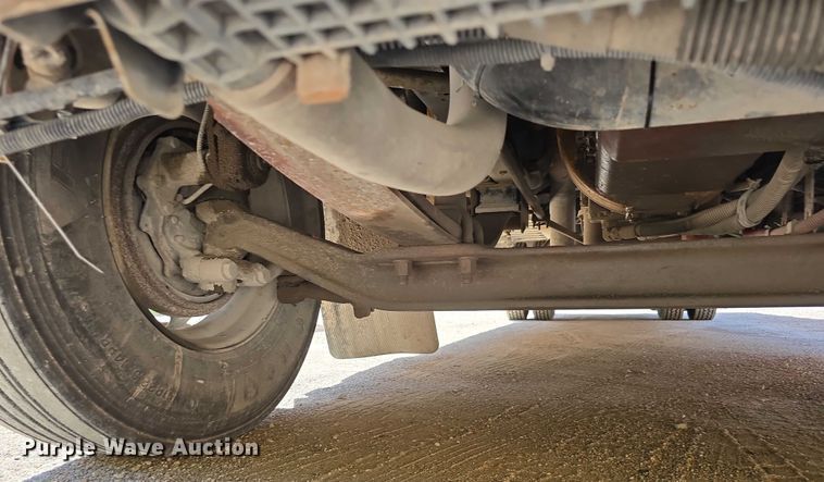 image for item DT6863 2008 Thomas Built Buses Saf-T-Liner C2 school bus