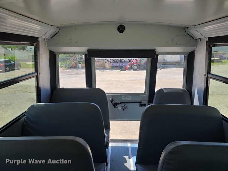 image for item DT6863 2008 Thomas Built Buses Saf-T-Liner C2 school bus