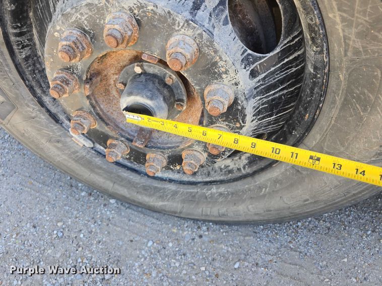 image for item DT6863 2008 Thomas Built Buses Saf-T-Liner C2 school bus