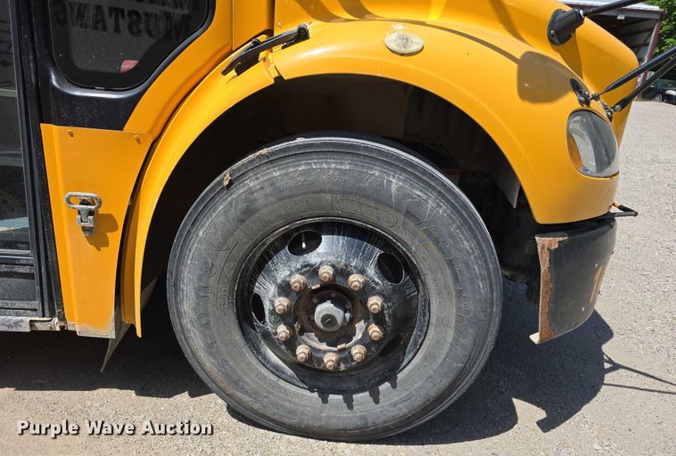 image for item DT6863 2008 Thomas Built Buses Saf-T-Liner C2 school bus