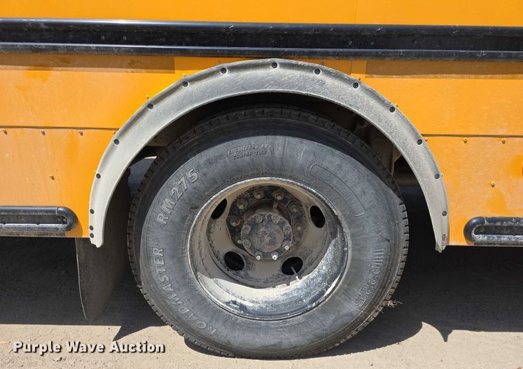 image for item DT6863 2008 Thomas Built Buses Saf-T-Liner C2 school bus