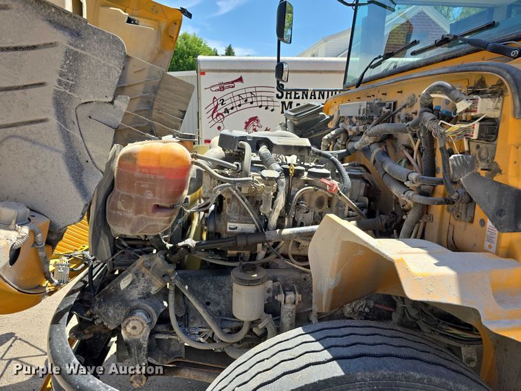 image for item DT6864 2013 IC Corporation PB10500 school bus