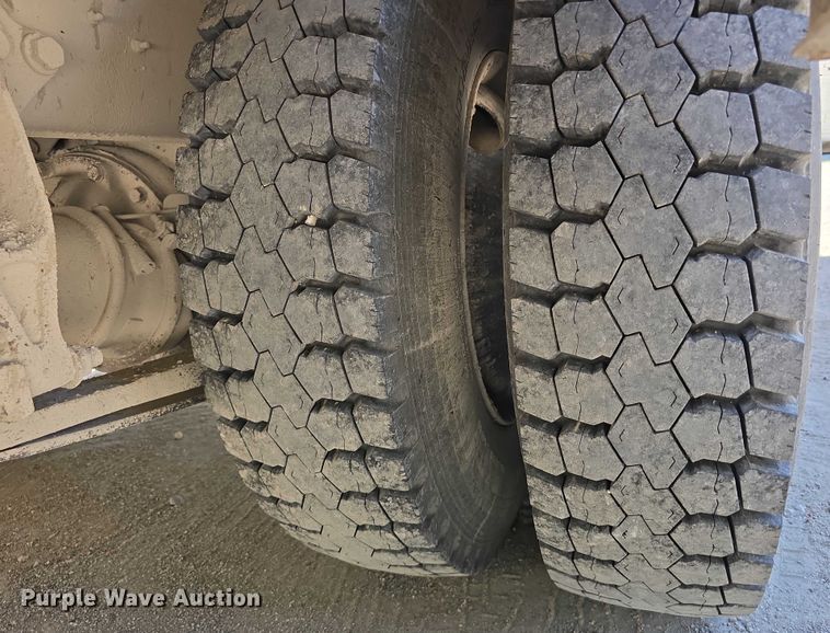 image for item DT6864 2013 IC Corporation PB10500 school bus