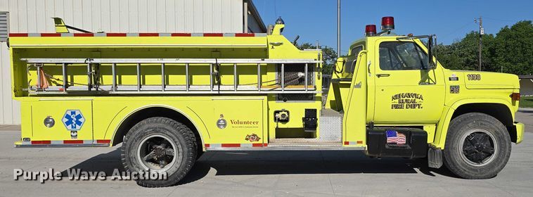 image for item DT6876 1978 Chevrolet C65 pumper fire truck