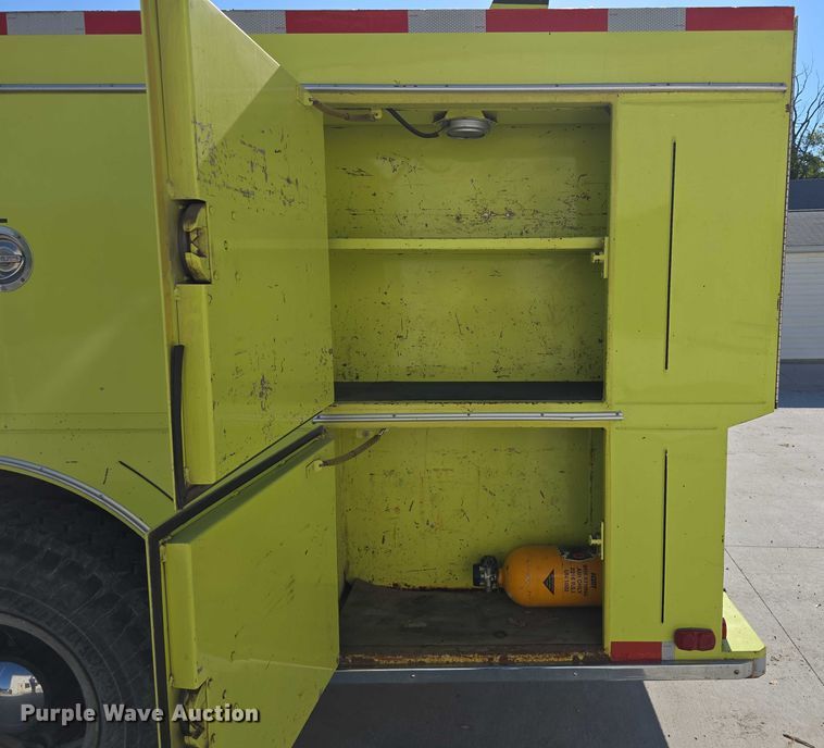 image for item DT6876 1978 Chevrolet C65 pumper fire truck