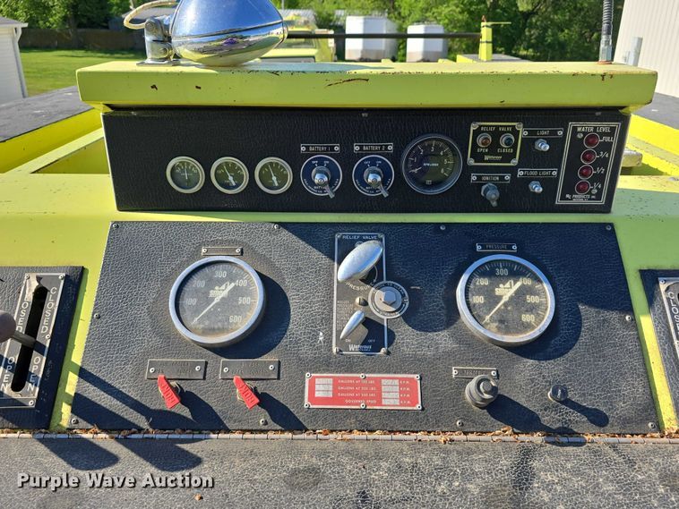 image for item DT6876 1978 Chevrolet C65 pumper fire truck