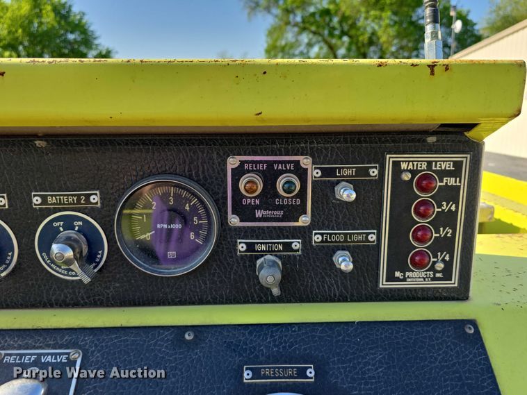 image for item DT6876 1978 Chevrolet C65 pumper fire truck