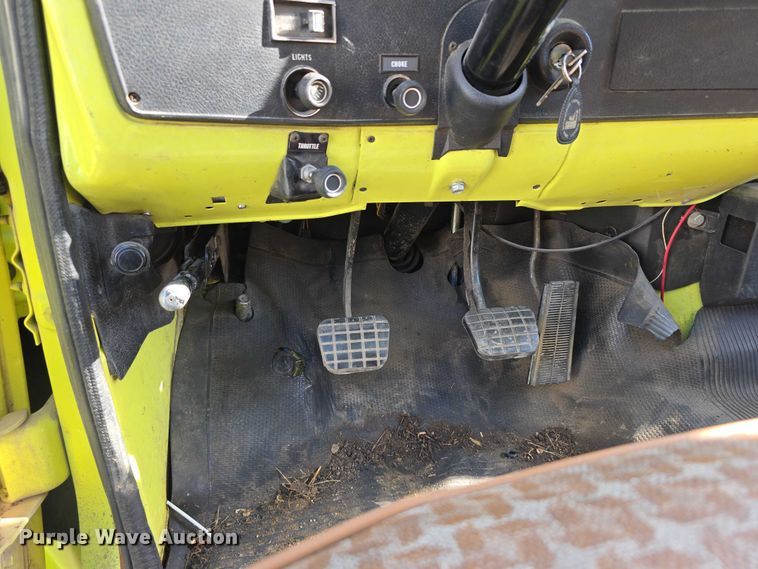 image for item DT6876 1978 Chevrolet C65 pumper fire truck