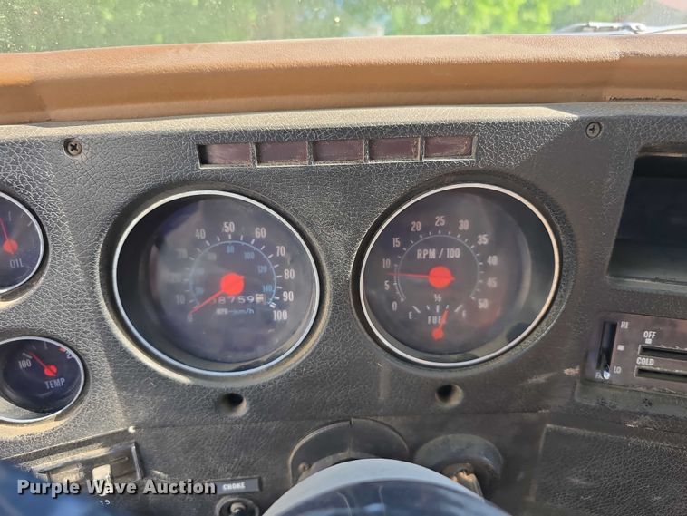 image for item DT6876 1978 Chevrolet C65 pumper fire truck