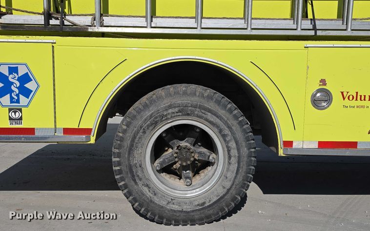 image for item DT6876 1978 Chevrolet C65 pumper fire truck