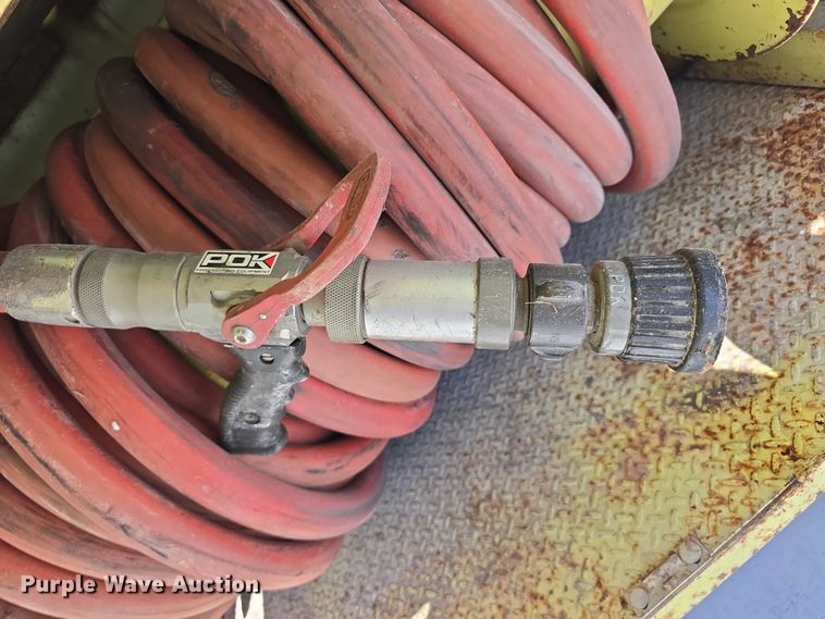 image for item DT6877 1985 Chevrolet C70 tank truck