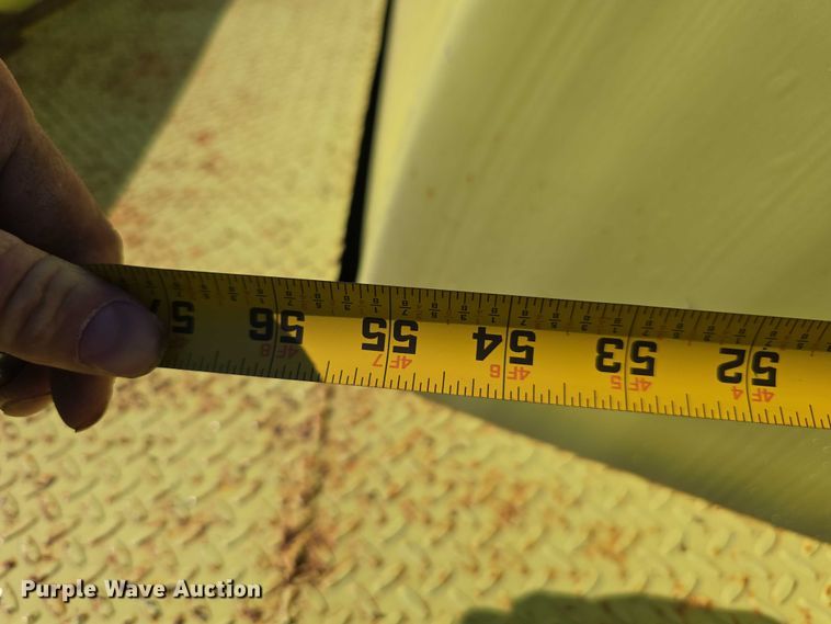 image for item DT6877 1985 Chevrolet C70 tank truck