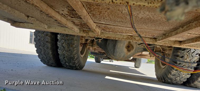 image for item DT6877 1985 Chevrolet C70 tank truck