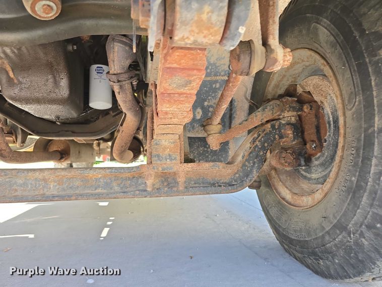 image for item DT6877 1985 Chevrolet C70 tank truck