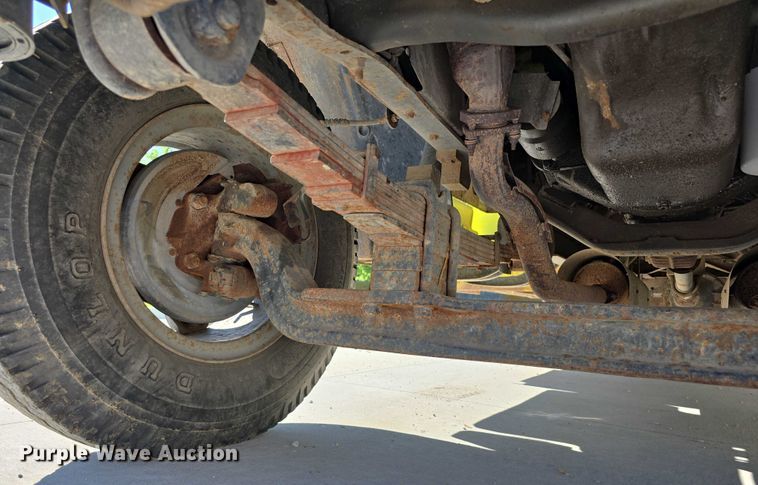 image for item DT6877 1985 Chevrolet C70 tank truck