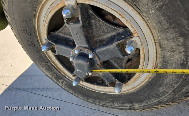 image for item DT6877 1985 Chevrolet C70 tank truck