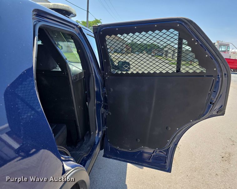 image for item DT6896 2017 Ford Explorer Police Interceptor SUV