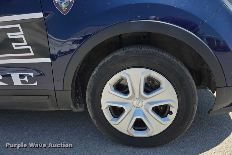 image for item DT6896 2017 Ford Explorer Police Interceptor SUV