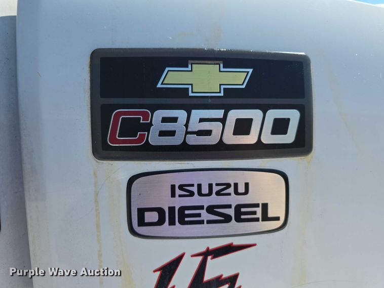 image for item DT6899 2009 Chevrolet C8500 bucket truck