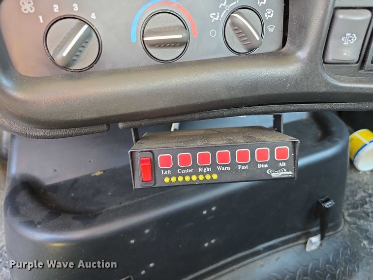 image for item DT6899 2009 Chevrolet C8500 bucket truck