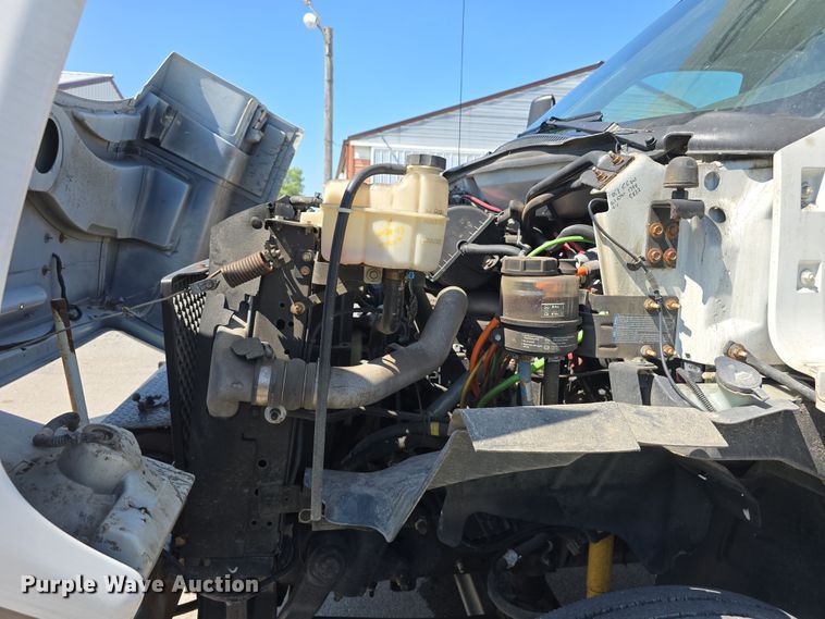 image for item DT6899 2009 Chevrolet C8500 bucket truck