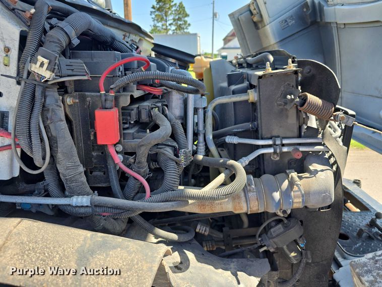 image for item DT6899 2009 Chevrolet C8500 bucket truck