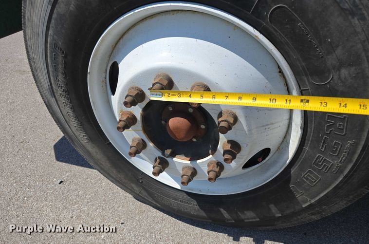 image for item DT6899 2009 Chevrolet C8500 bucket truck