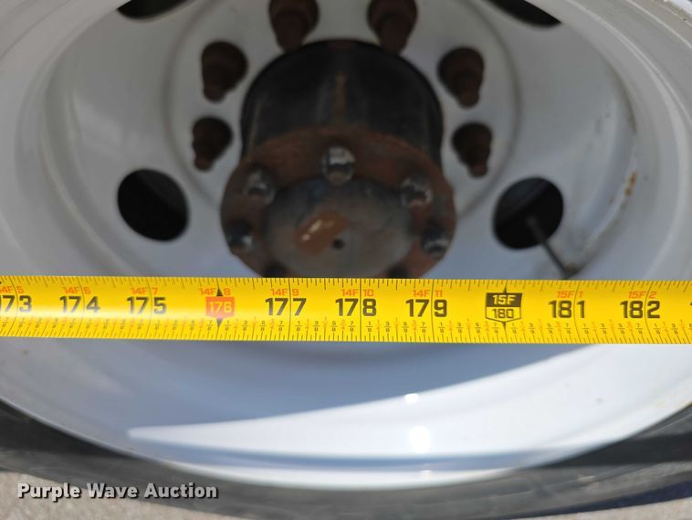 image for item DT6899 2009 Chevrolet C8500 bucket truck