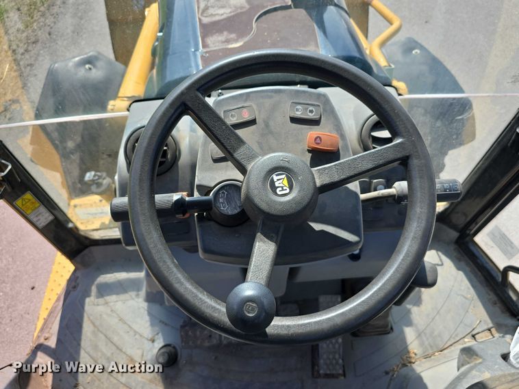 image for item DT6900 2006 Caterpillar 416E backhoe